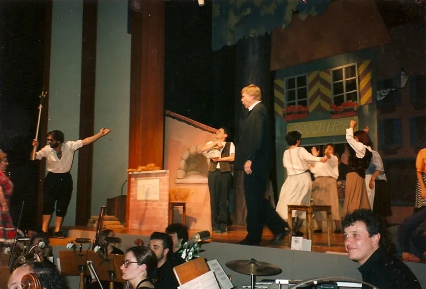 Toutti — in performance